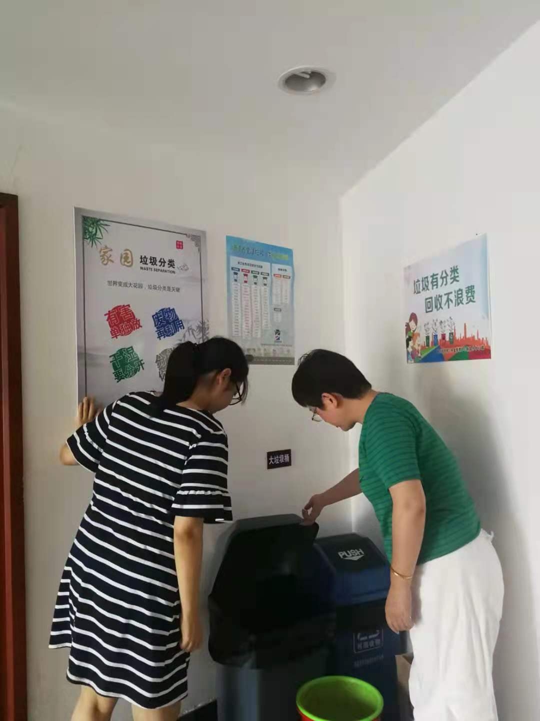 最新高价回收公积金卡联系方式方法分析(最方便真实的桐乡公积金回收本金是什么意思?方法)